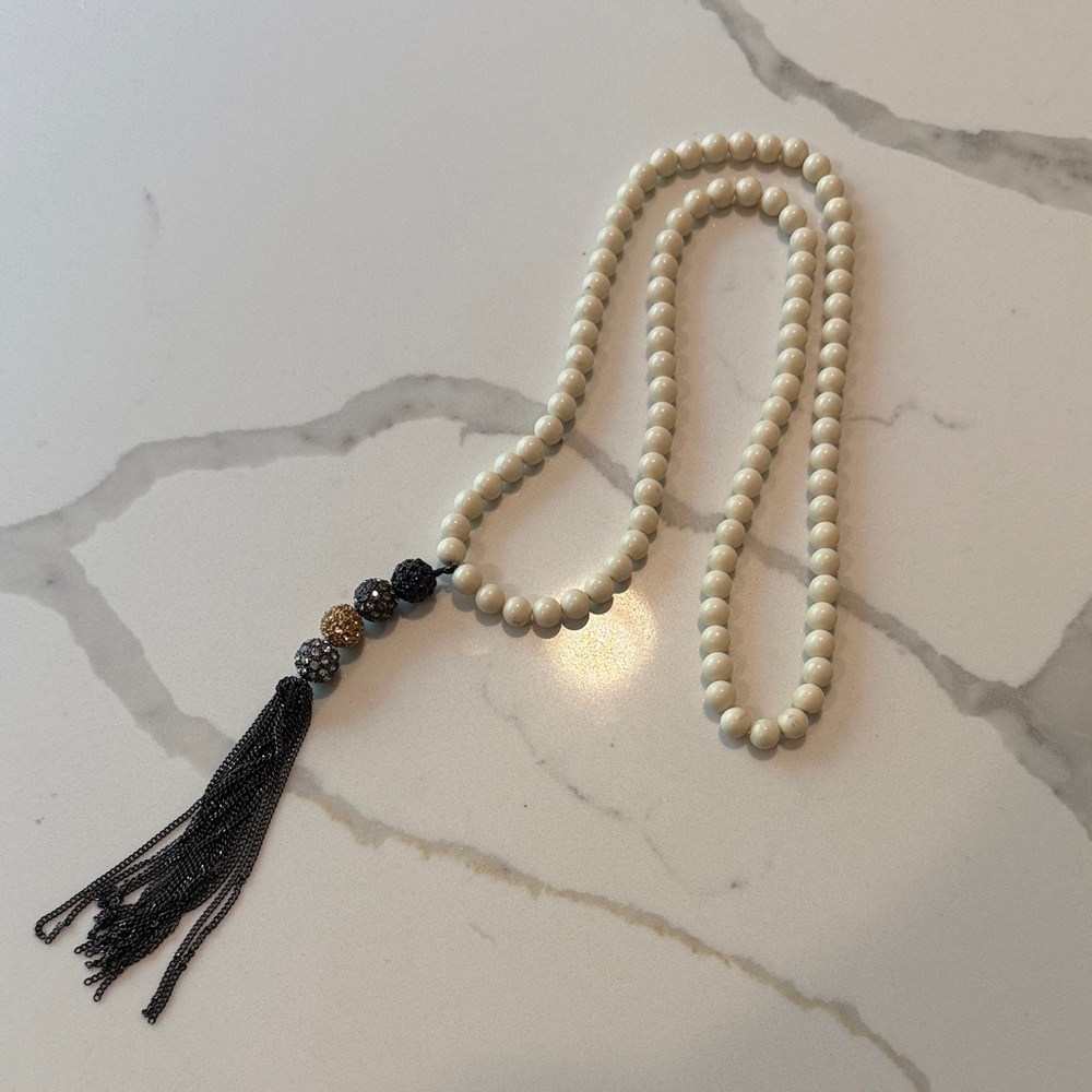 Stella & Dot Cream and Black Beaded Necklace